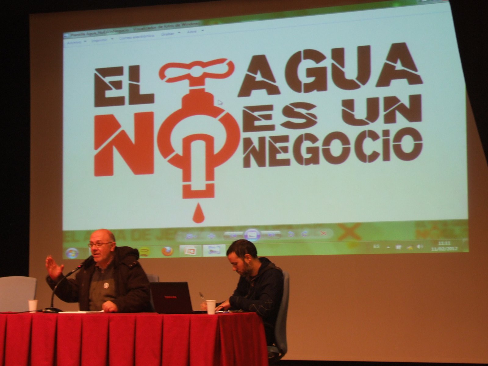 el agua no es un negocio