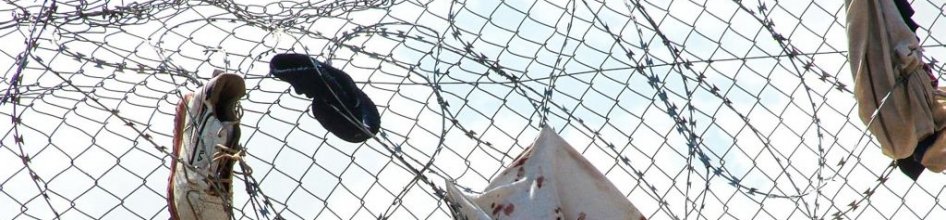 imagenes_valla_camiseta_y_zapatos-1_baja_53eaaaaf