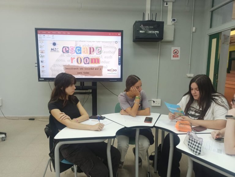 “Ludo pedagogía para aumentar la comprensión de las causas estructurales de la pobreza, la dimensión global del desarrollo y el compromiso transformador de agentes claves sevillanos ante los discursos de odio desde un enfoque de género y de DDHH”